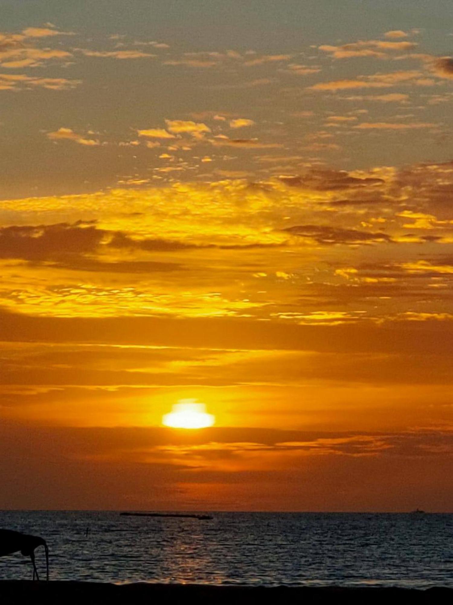 Wind Breeze Sunset View Inn กุราอิธู ภายนอก รูปภาพ