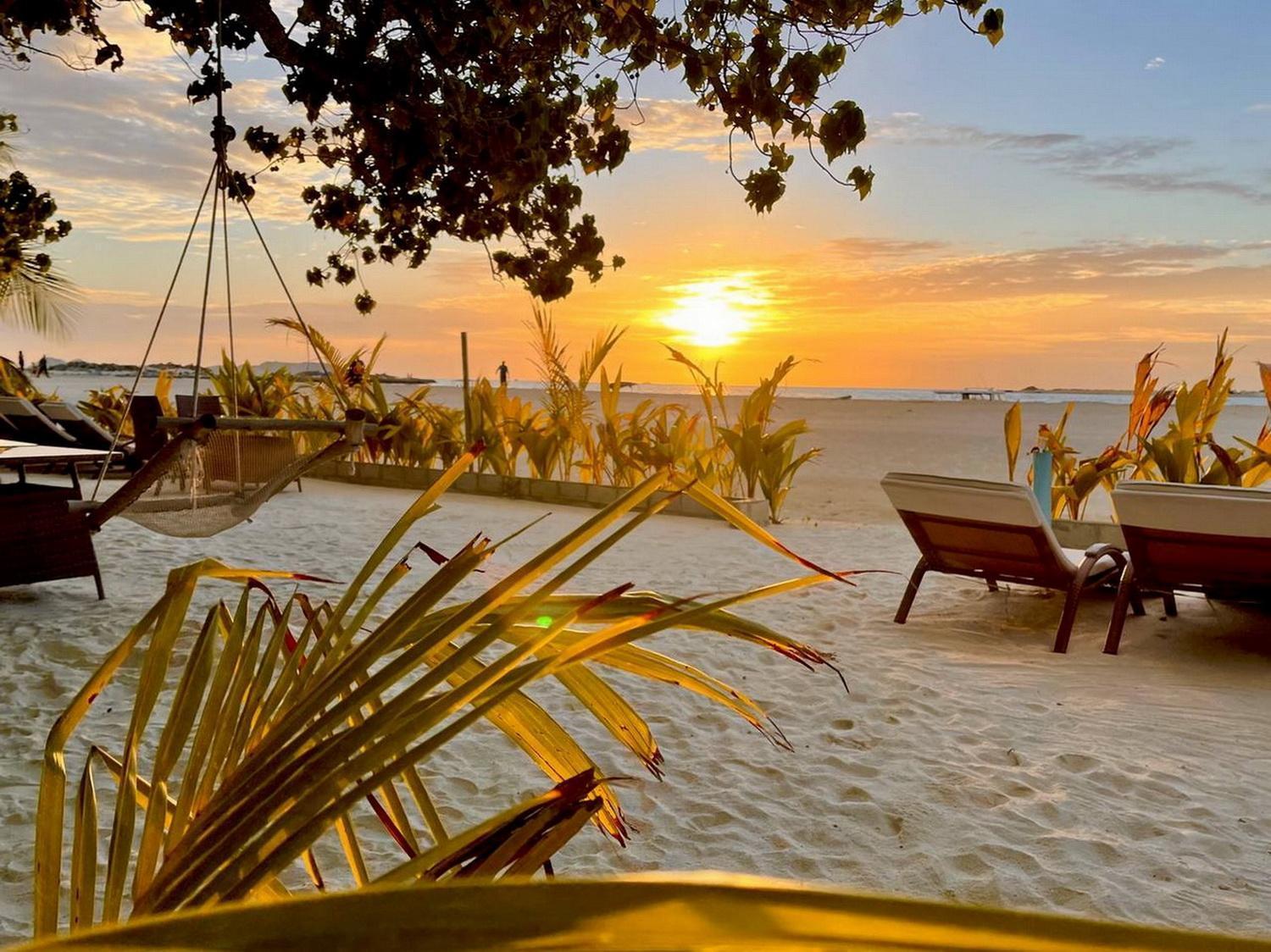 Wind Breeze Sunset View Inn กุราอิธู ภายนอก รูปภาพ