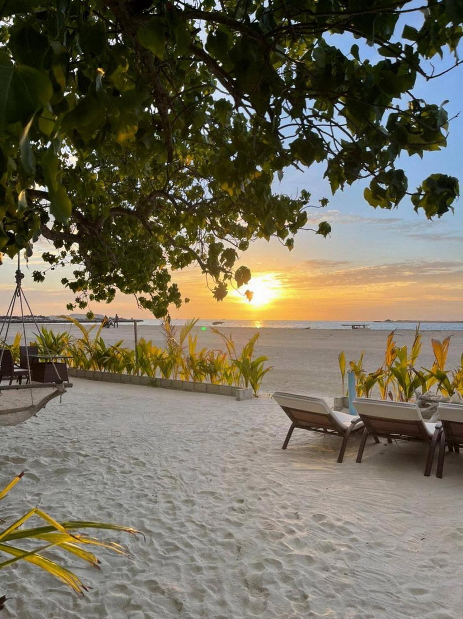 Wind Breeze Sunset View Inn กุราอิธู ภายนอก รูปภาพ