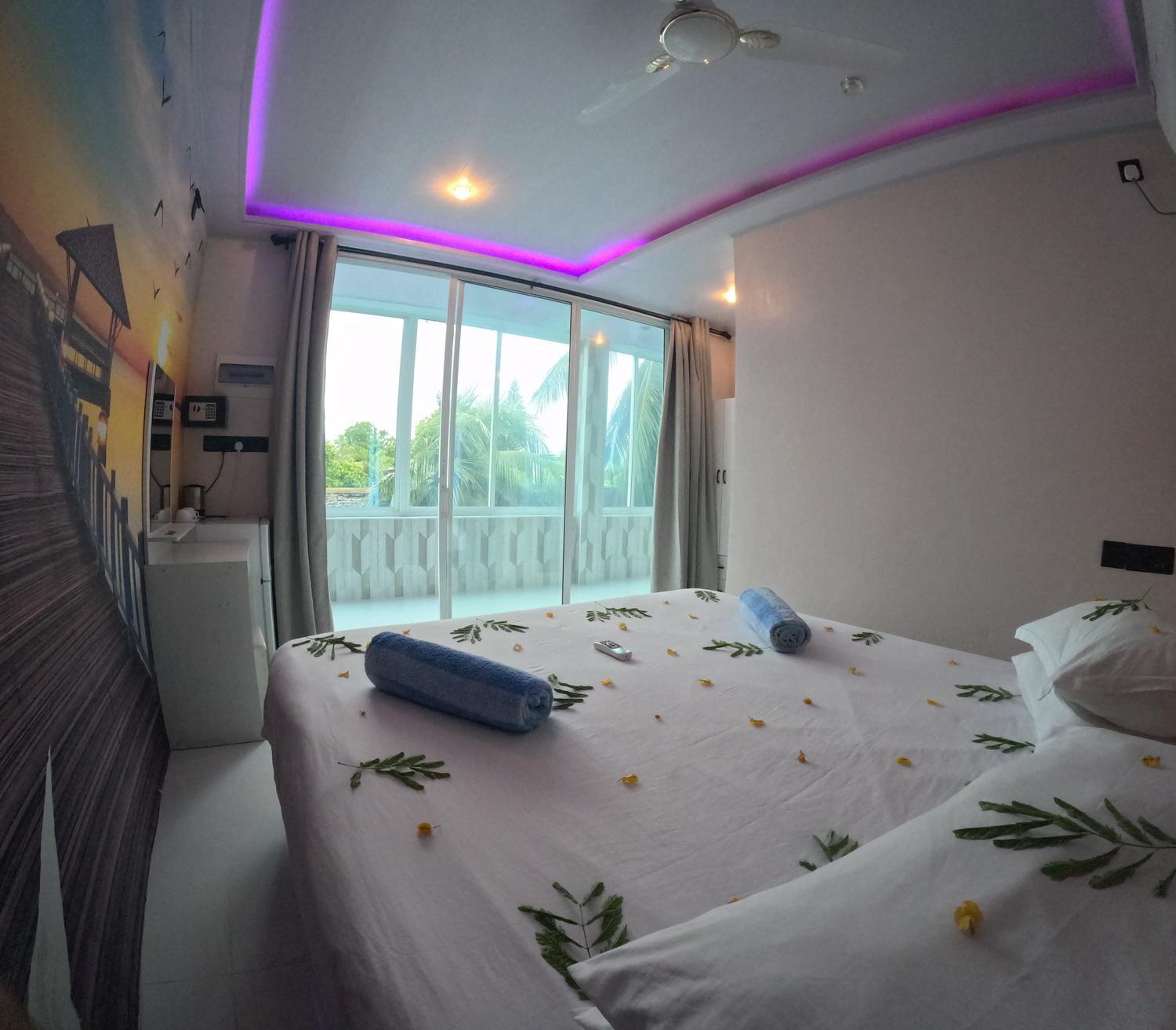 Wind Breeze Sunset View Inn กุราอิธู ภายนอก รูปภาพ